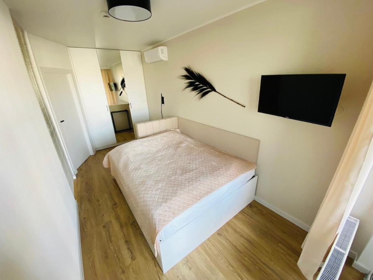 Apartamenty S&S Chlebova Gdansk Z Widokiem Na Rzeke Motlawe, Stare Miasto المظهر الخارجي الصورة