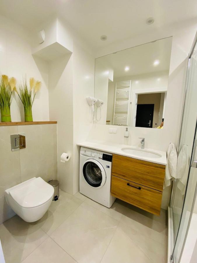 Apartamenty S&S Chlebova Gdansk Z Widokiem Na Rzeke Motlawe, Stare Miasto المظهر الخارجي الصورة